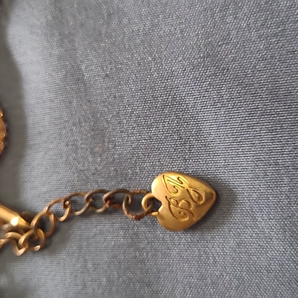 Jewlery - Picture 2 of 4